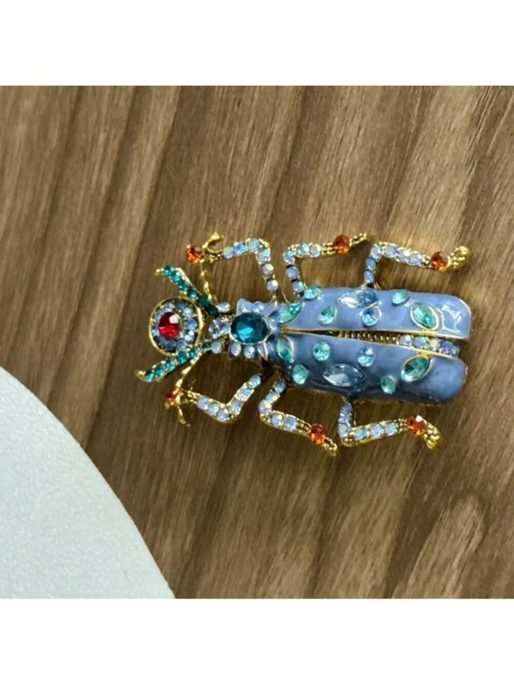 Gold Insect brooch pin Q676